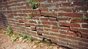 jones creek golf club - cracked brick